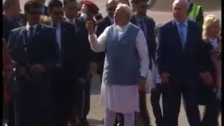 Watch PM Shri Narendra Modi receives Israeli PM Benjamin Netanyahu at Delhi Airport Video