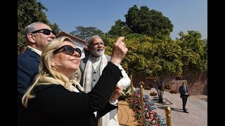 Watch Kai Po Che...PM Modi gives some expert lessons on kite flying to his friend Benjamin Netanyahu! Video
