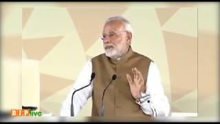 Watch PM Modi lays down 10 action points to promote and leverage the solar power Video