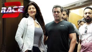Watch Salman Khan Ex Girlfriend Sangeeta Bijlani At RACE 3 Trailer Launch Video