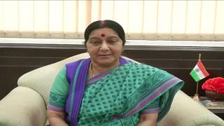 Watch (Chinese subtitled) Message by External Affairs Minister Sushma Swaraj on 2nd IDY Video