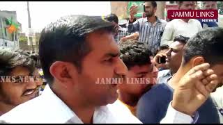 Watch Hundreds of border dwellers protest as 4 civilian are killed in Pak shelling Video