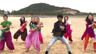 Watch Chitiyan Kalaiyan Flash mob in China Video