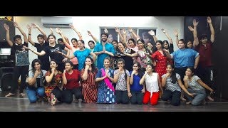 Watch Badri Ki Dulhaniya in Kolkatta (Devesh Mirchandani) Sangvi Dance Academy Video