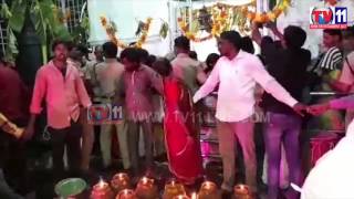 Watch RAJARAJESWARI TEMPLE NIRMAL TV11 NEWS 24TH FEB 2017 Video