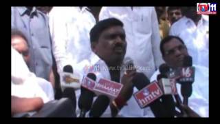 Watch CC ROAD DEVELOPMENT WORKS AT JINNARAM MEDAK TV11 NEWS 4TH MAR 2017 Video