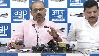 Watch AAP Leader Dilip Pandey led by MP Sanjay Singh Briefs on 4 Years of Modi Govt Video