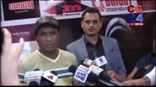 Watch à¤…à¤œà¤¾à¤¨ à¤”à¤° à¤®à¤¾à¤‡à¤• à¤®à¤¾à¤®à¤²à¥‡ à¤®à¥‡à¤‚ à¤¸à¥‹à¤¨à¥‚ à¤¨à¤¿à¤—à¤® à¤•à¥‹ à¤•à¥‰à¤®à¥‡à¤¡à¤¿à¤¯à¤¨ à¤¸à¥à¤¨à¥€à¤² à¤ªà¤¾à¤² à¤¨à¥‡ à¤¦à¤¿à¤¯à¤¾ à¤¸à¥à¤à¤¾à¤µ CG 24 News Mumbai Video