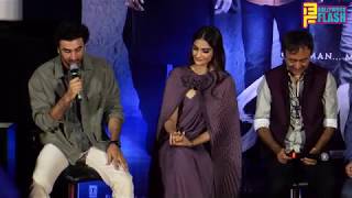Watch Sonam Kapoor Uncomfortable In Front Of Ex Boyfriend Ranbir Kapoor At Sanju Trailer Launch Video