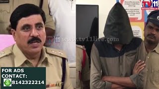 Watch NOTORIOUS DIVERTING ATTENTION OFFENDER ARRESTED BY SR NAGAR POLICE TV11 NEWS 7TH APR 2017 Video