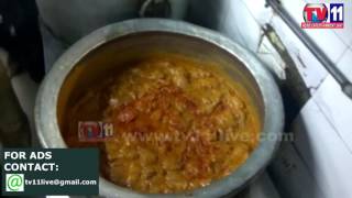 Watch GHMC FINES  HOTEL FOR  BAD FOOD  AT LB NAGAR TV11 NEWS 18TH APR 2017 Video