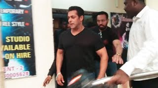 Watch Salman Khan Exit RACE 3 Music Launch Event | Allah Duhai Song Launch Video
