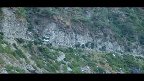 Watch Pahari song Sayen Sayen by Richa sharma Video