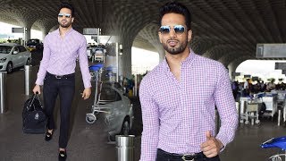 Watch Upen Patel Spotted At Airport Video