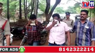 Watch POLICE ARRESTED ACCUSED IN MURDER ATTEMPT CASE AT ELURU TV11 NEWS 10TH JUNE 2017 Video