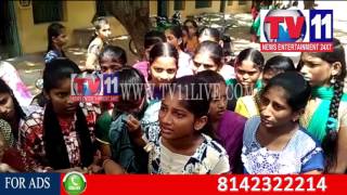 Watch PARENTS PROTEST AGAINST STUDENTS HARASSMENT PRODDUTURU TV11 NEWS 22ND JULY 2017 Video