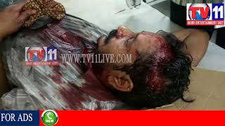 Watch TREE DRUNKARDS ATTACKED A PERSON AND INJURED AT MYLAVARAM, KRISHNA TV11 21ST AUG 2017 Video