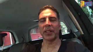 Watch Akshay Kumar Presenting The Marathi Movie Chumbak Video