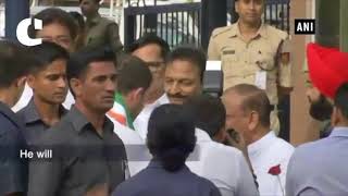 Watch Rahul Gandhi arrives Mumbai, to appear in court in defamation case filed by RSS Video