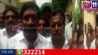 Watch VAISHYAS PROTEST AGAINST CONTROVERSIAL BOOK OF KANCHE ILAIAH AT PRAKASAM TV11 NEWS 15TH SEP 2015 Video