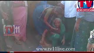 Watch à°¨à°¿à°°à±à°®à°²à± à°œà°¿à°²à±à°²à°¾ à°²à±‹  à°¨à±à°¯à±‚ à°¸à°¾à°‚à°—à±à°µà±€ à°—à±à°°à°¾à°®à°‚ à°•à± à°šà±†à°‚à°¦à°¿à°¨ à°‡à°¦à±à°¦à°°à± à°¯à±à°µà°•à±à°²à± à°®à±ƒà°¤à°¿ | TV11NEWS| 07-11-17 Video