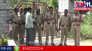 Watch à°¨à°¿à°°à±à°®à°²à± à°œà°¿à°²à±à°²à°¾ à°¬à±à°Ÿà±à°Ÿà°¾ à°ªà±‚à°°à± à°—à±à°°à°¾à°®à°‚ à°²à±‹ à°­à±à°®à±à°² à°¨à± à°ªà±‡à°¦à°²à°•à± à°‡à°µà±à°µà°¾à°²à°¨à°¿ à°§à°°à±à°¨à°¾|DUSTHARABAD|TV11NEWS|13-11-17 Video