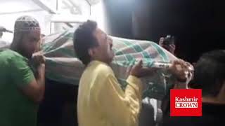 Watch Dead body of Shujaat Bhukhari taken from PCR to home. Video