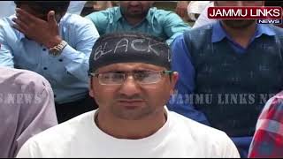 Watch SSA teachers â€˜celebrateâ€™ Eid at Pratap Park in protest Video