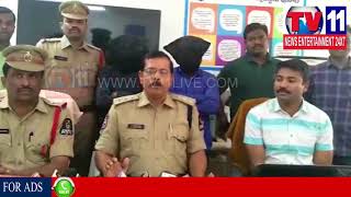 Watch SR NAGAR POLICE ARREST ATTENTION DIVERSION GANG |  Tv11 News | 03-02-2018 Video