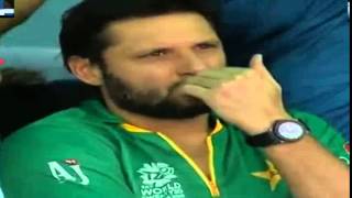 Watch Shahid Afridi Crying Pak Vs Aus T20 World cup 2016 Video