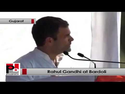 Watch Rahul Gandhi- Indira Gandhi said 'gareebi hataao' but BJP wants 'gareeb hataao' Video