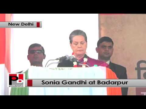 Watch Delhi polls- Sonia Gandhi slams Modi, Kejriwal at Congress election rally Video