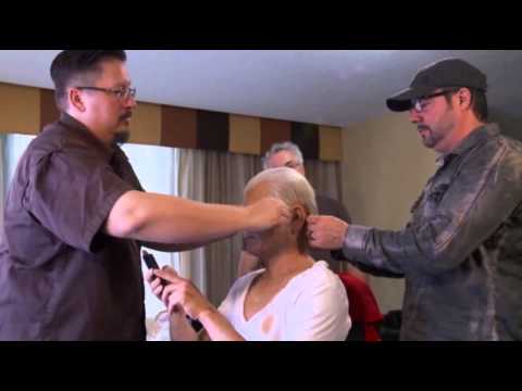 Watch Johnny Knoxville's 'Bad Grandpa' Transformation News Video Video