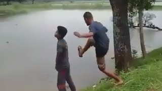 Watch Video Lucu Orang Orang Paling Jahil di Dunia Video