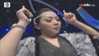 Watch Ervanka BP2 Feat  Pandawa Papaling - Bojo Loro (D'Academy Celebrity - Group 5) Video