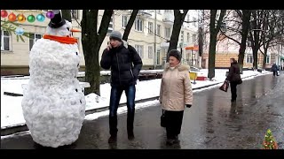 Watch Video Lucu - Dikerjain Boneka Salju Video