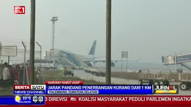 Watch 4 Penerbangan Ditunda Akibat Kabus Asap Video