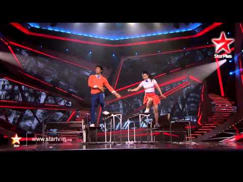Watch Nach Baliye 6 - 28th December 2013 - Ripu and Shivangi's romantic act Video