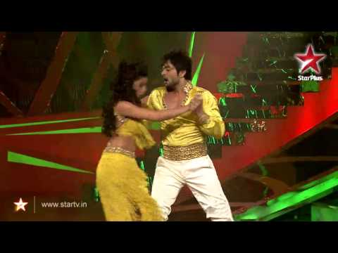 Watch Nach Baliye 6 - 21st December 2013 - Raqesh and Ridhi's spectacular performance Video