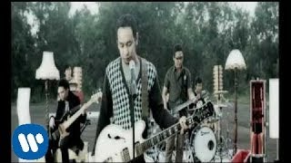 Watch Jikustik - Melupakanmu (Official Music Video) Video