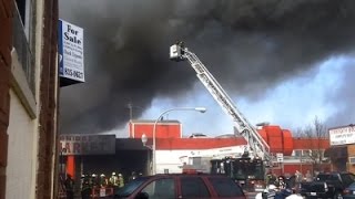 Watch Raw: Massive Fire Destroys Chicago Flea Market Video