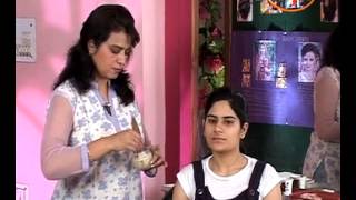 Watch Beauty Tips: Skin Care: Home Remedies for Sun Tanned Skin : Rajni Duggal (Beauty Expert) Video