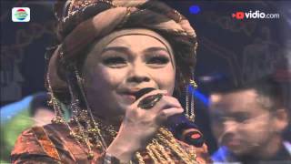 Watch DuoAlfin dan Iyet Bustami - Danau Raja (D'Academy 3 - Konser Final Top 5) Video