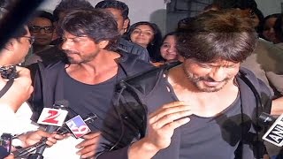 Watch Shahrukh Khan PROMISES Raj Thackeray He Won't Work With PAKISTANI ACTORS In Future Video