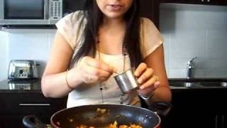 Watch Spicy cauliflower Recipe, Gobi masala (Indian veg recipe) Video