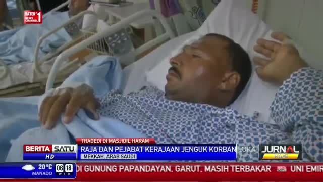 Watch Raja dan Pejabat Kerajaan Arab Saudi Jenguk Korban Video