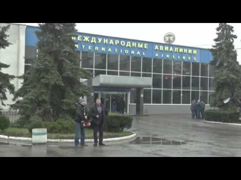 Watch Russian Forces Patrol Crimea Airports News Video Video