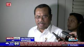 Watch Jaksa Agung Minta Polri Terbitkan Red Notice untuk La Nyalla Video