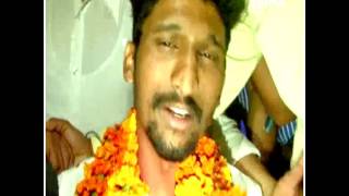 Watch Punjabi boy Indian Idol 9 contestant Khuda Baksh reaches Muktsar Video