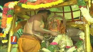 Watch Rathotsavam Held In Manyamkonda Sri Lakshmi Venkateswara Brahmotsavalu | Mahabubnagar | iNews Video